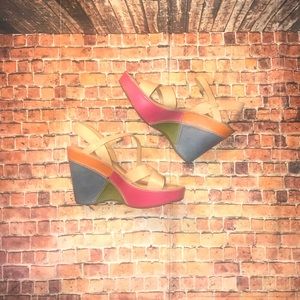Ladies Sz.7 Kork-Ease patchwork wedge sandals